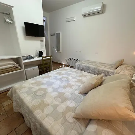 Diana Brown Bed & Breakfast Lipari (Isola Lipari)