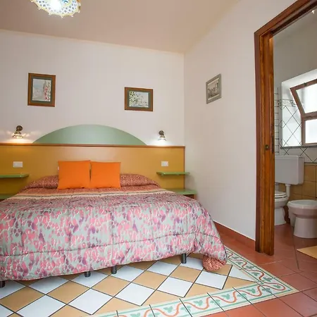 Bed & Breakfast Diana Brown Lipari (Isola Lipari)